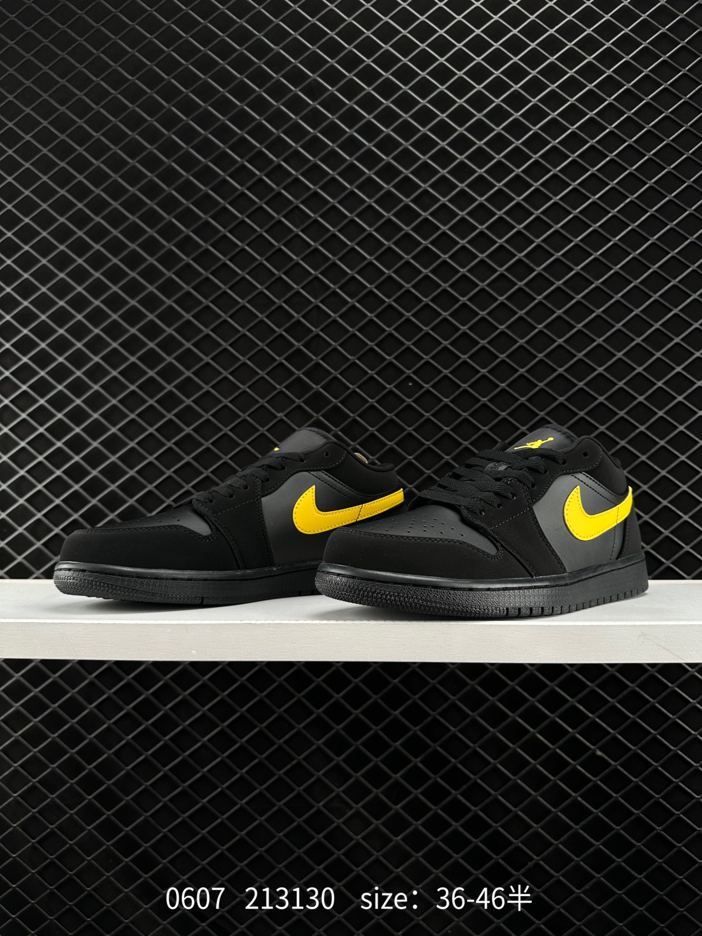 Nike Air Jordan 1 Low AJ1